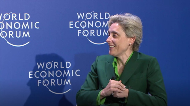 cl-udia-azevedo-defends-value-and-purpose-authenticity-as-factors-to